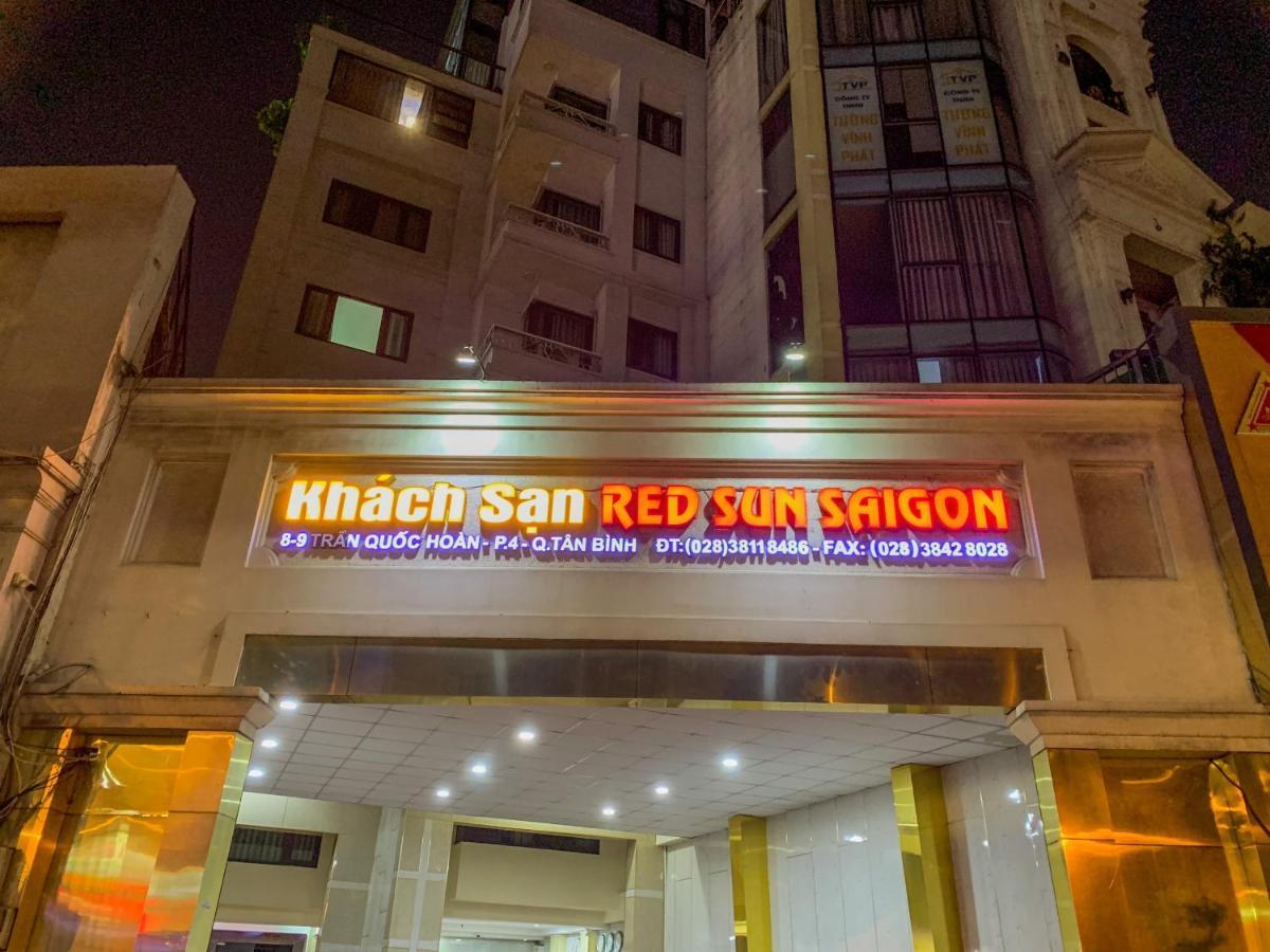 Red Sun Airport Saigon Hotel โฮจิมินห์ซิตี้ ภายนอก รูปภาพ
