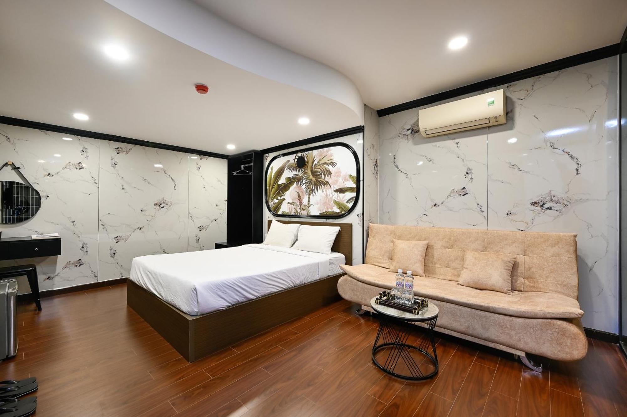 Red Sun Airport Saigon Hotel โฮจิมินห์ซิตี้ ภายนอก รูปภาพ